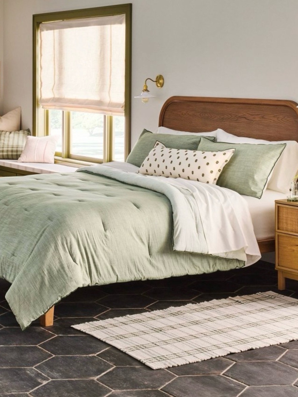 Soft Sage Linen Comforter Set